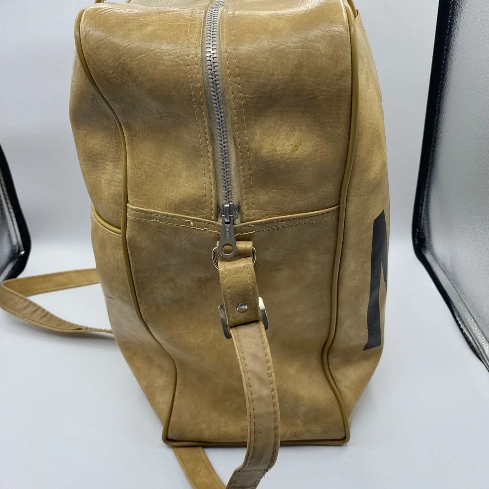 Vintage Nike Large Duffel Bag Tan Faux Leather Retro Sport Travel PDX Collect Y2